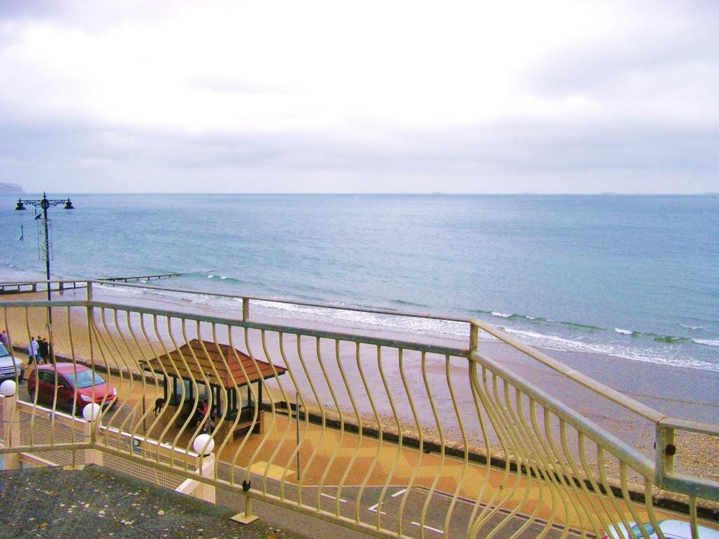 Shoreside Inn Shanklin Exteriör bild