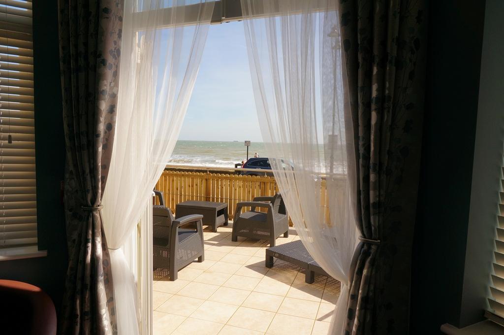 Shoreside Inn Shanklin Exteriör bild